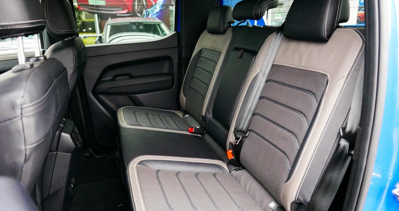 Volkswagen Amarok cena 289498 przebieg: 11000, rok produkcji 2023 z Międzylesie małe 667